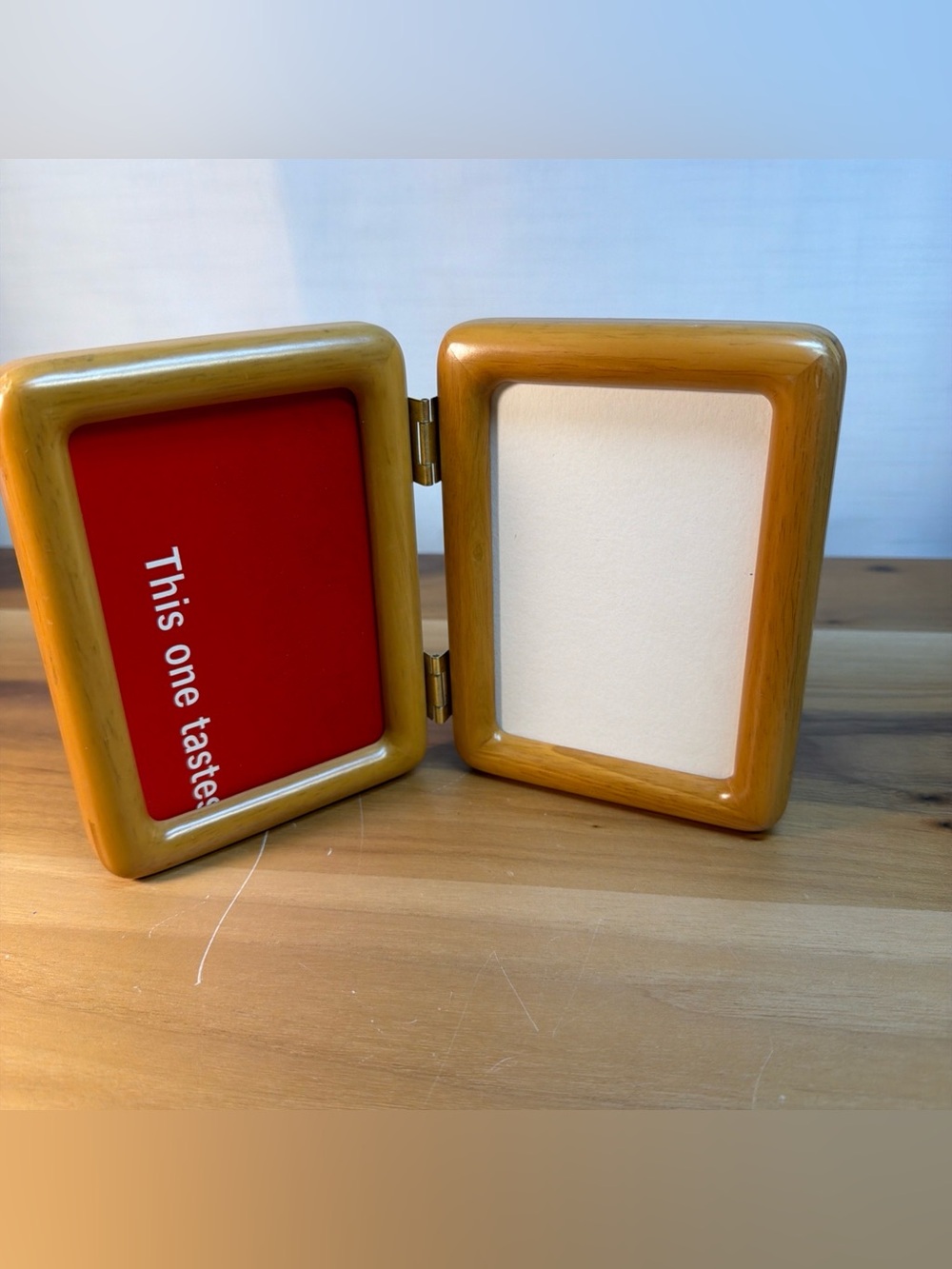 VTG Fetco Teak Wood Double Picture BiFold Frame Handcraft 3,5 x 5” ( NO Glass)‎